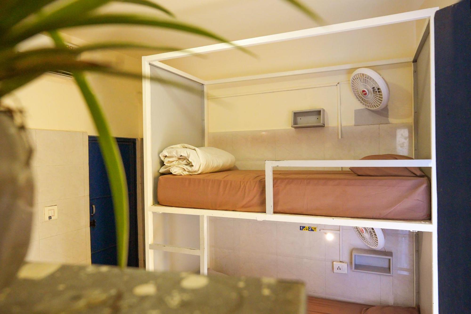 Shalom Backpackers Rishikesh Hostel ภายนอก รูปภาพ