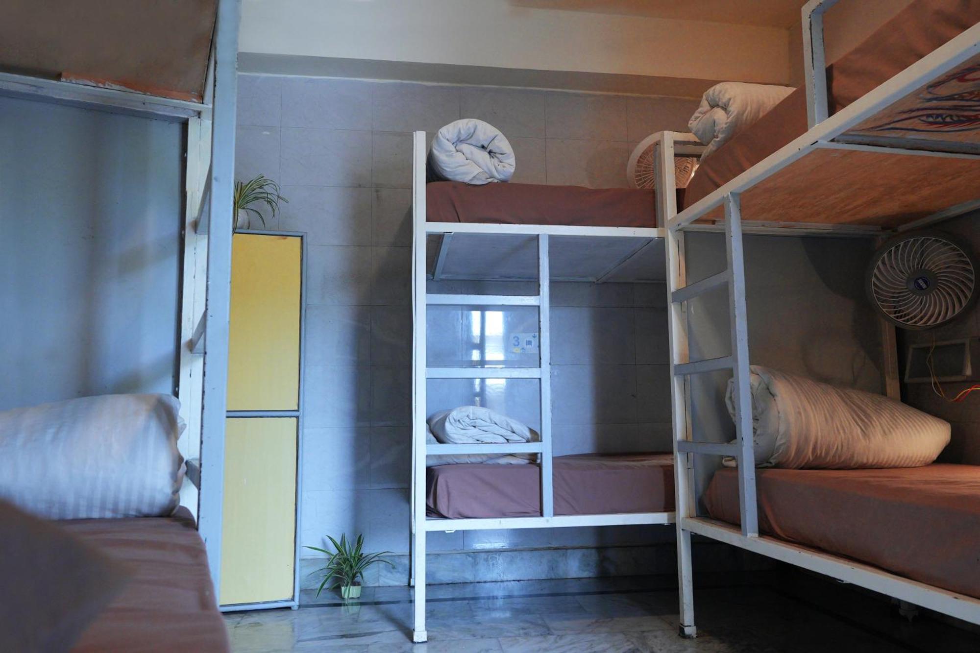 Shalom Backpackers Rishikesh Hostel ภายนอก รูปภาพ