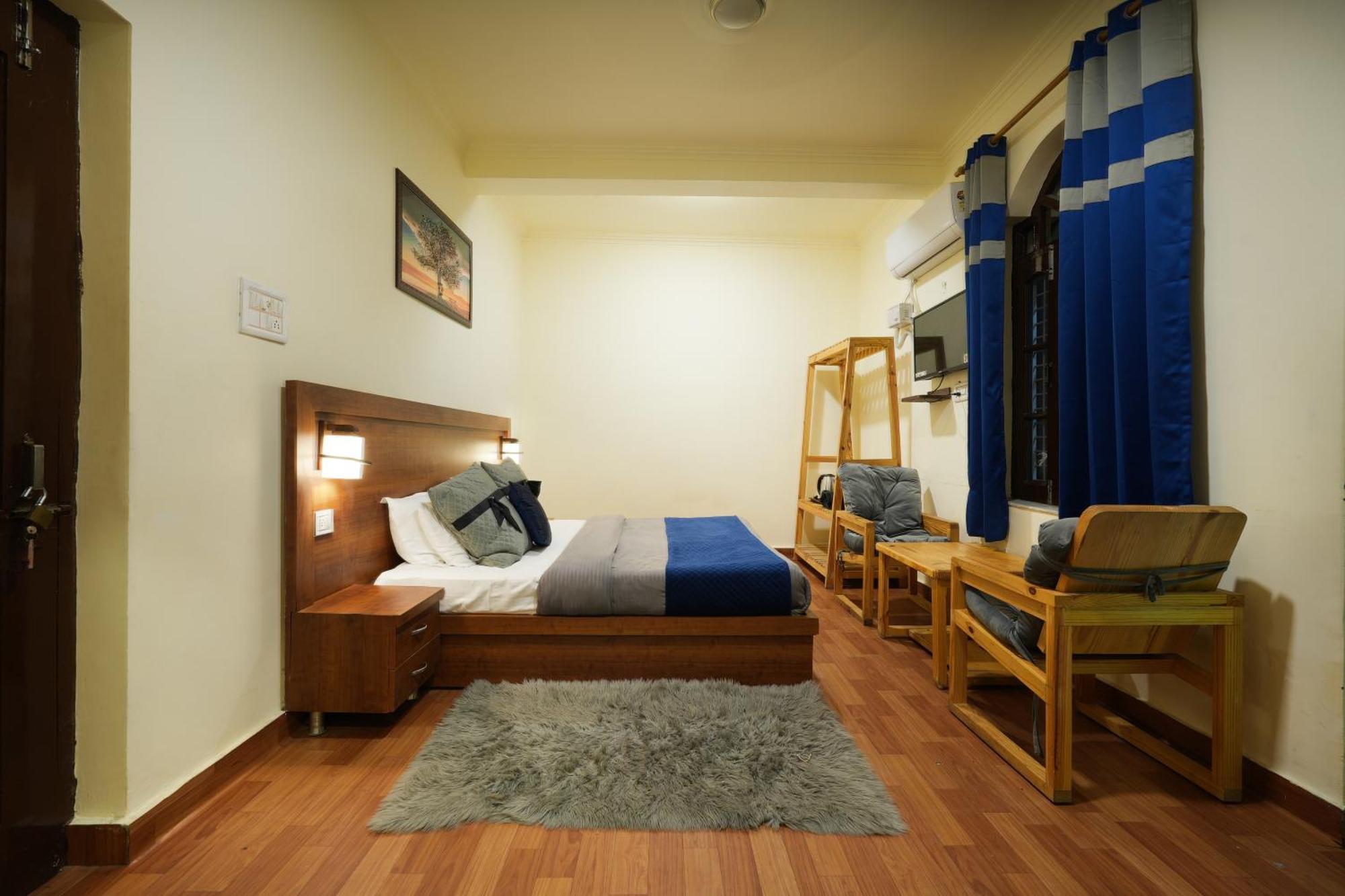 Shalom Backpackers Rishikesh Hostel ภายนอก รูปภาพ